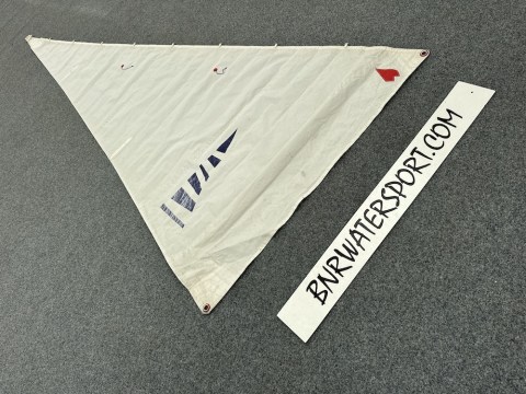 f378